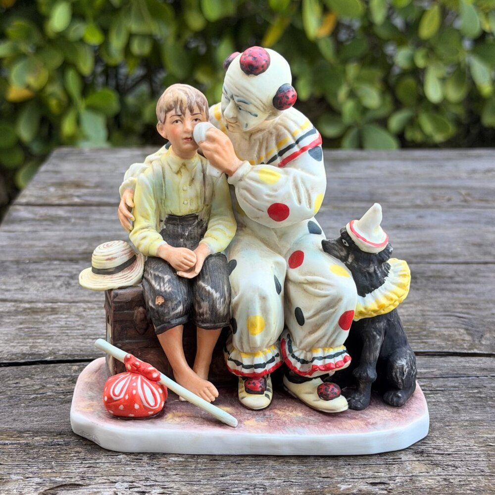 Vintage Gift World of Gorham 1924 Norman Rockwell The Runaway Porcelain Figure